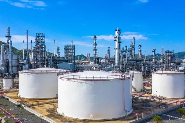 Refinery & Petrochemicals